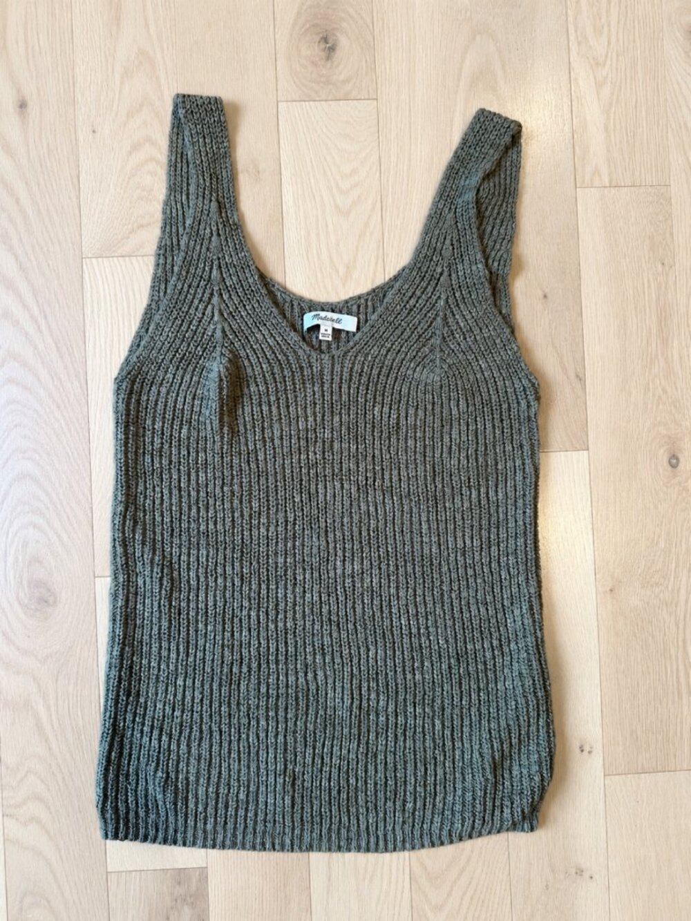 Madewell Monterey Sweater Tank Olive Green Knit V Neck Women's Medium